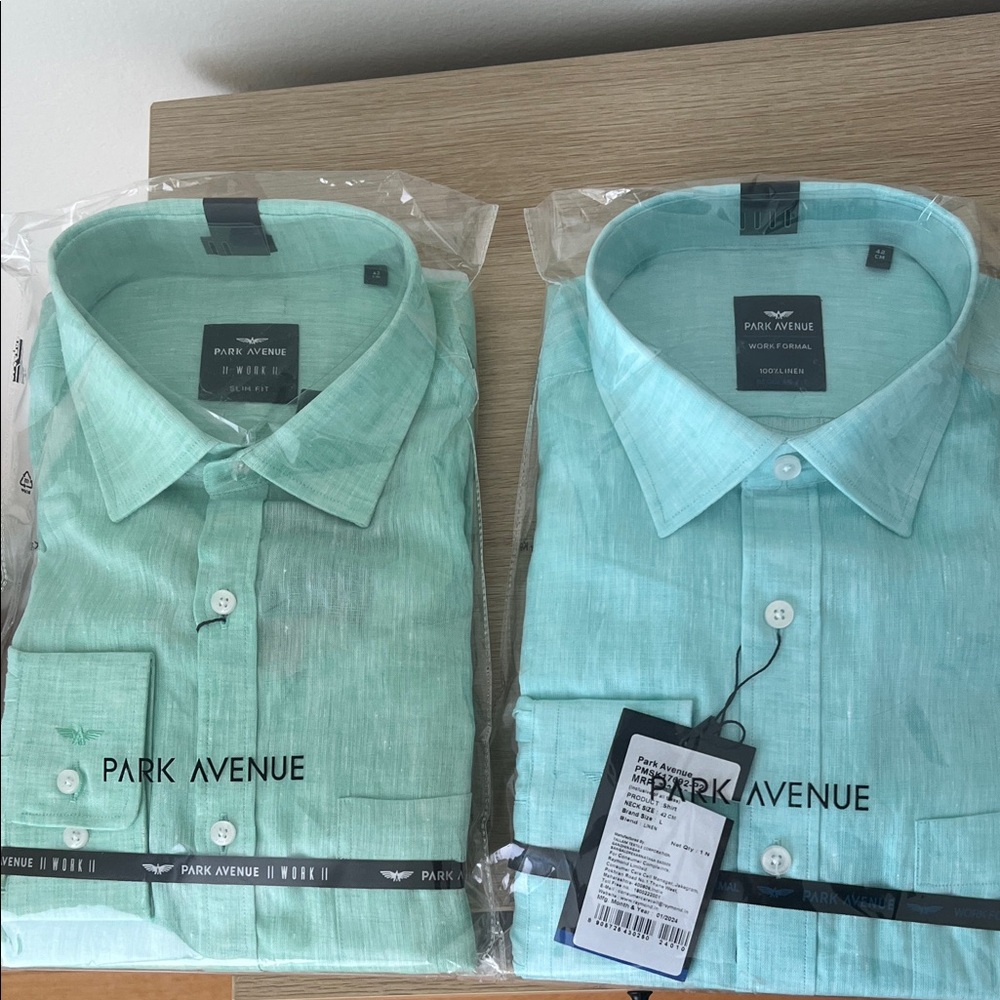 2 pack Avenue Men's Mint and Aqua Dress Shirts